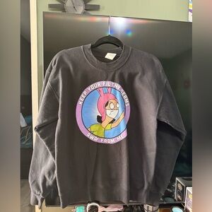 Black Louise Belcher sweatshirt